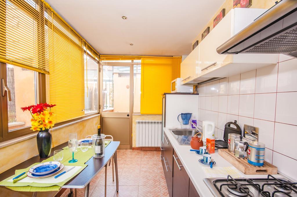 Apartment Vatican Penthouse Near S.Peter'S Square Rom
