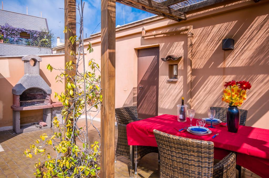 Apartment Vatican Penthouse Near S.Peter'S Square Rom